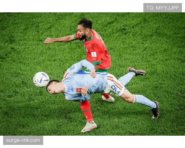 加维强势回归巴萨，2025赛季首战状态爆棚助球队重振雄风