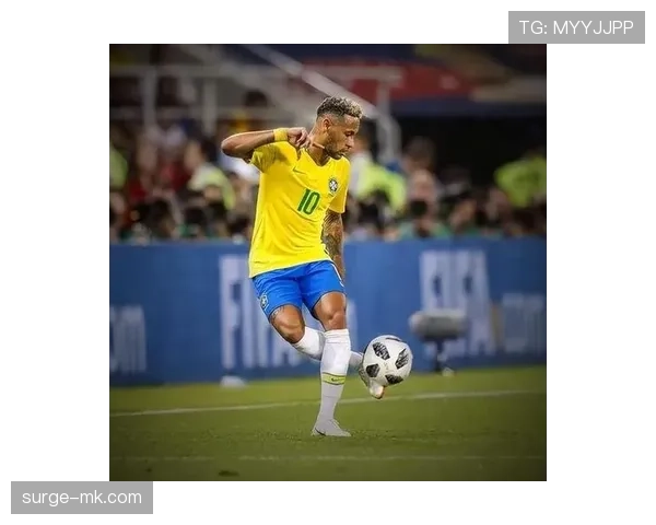 内马尔重返桑托斯闪耀全场,帽子戏法助球队斩获关键胜利 内马尔重返桑托斯闪耀全场,帽子戏法助球队斩获关键胜利