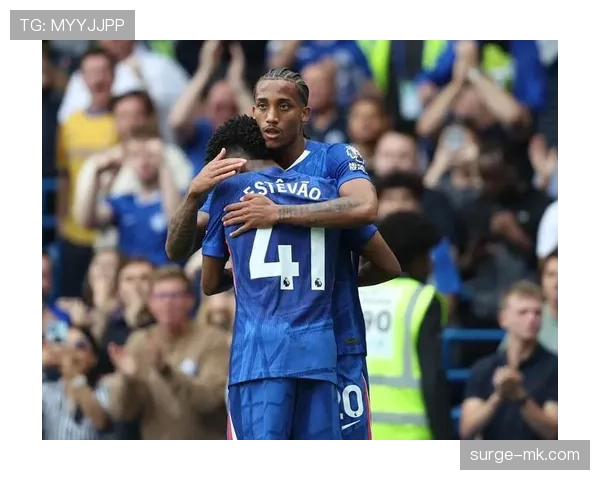 佩德罗·拉莫斯本赛季在英超表现稳健,状态持续提升 佩德罗·拉莫斯本赛季在英超表现稳健,状态持续提升